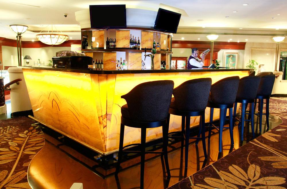 Jw Marriott Hotel Surabaya Exterior photo