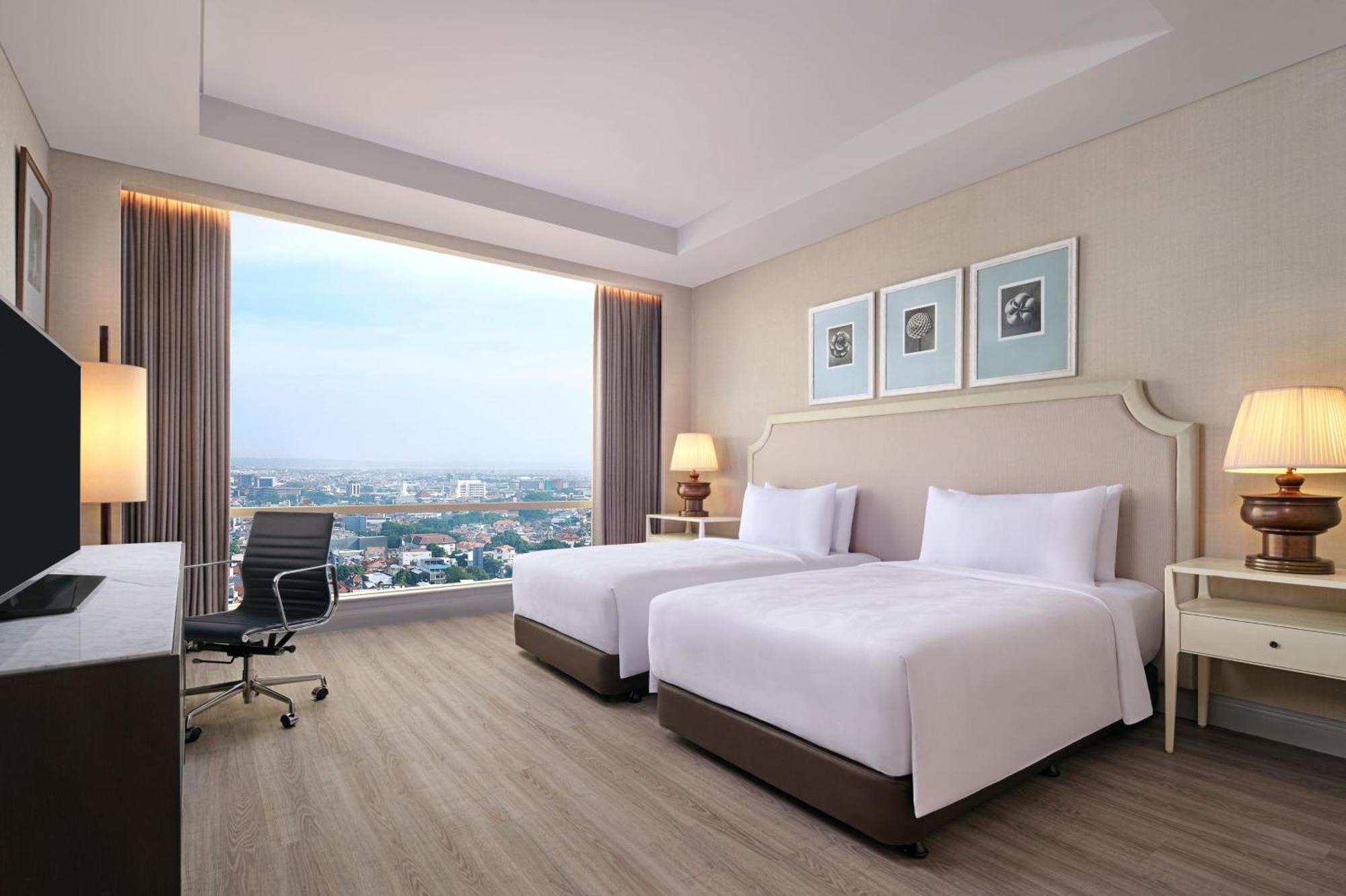 Jw Marriott Hotel Surabaya Exterior photo