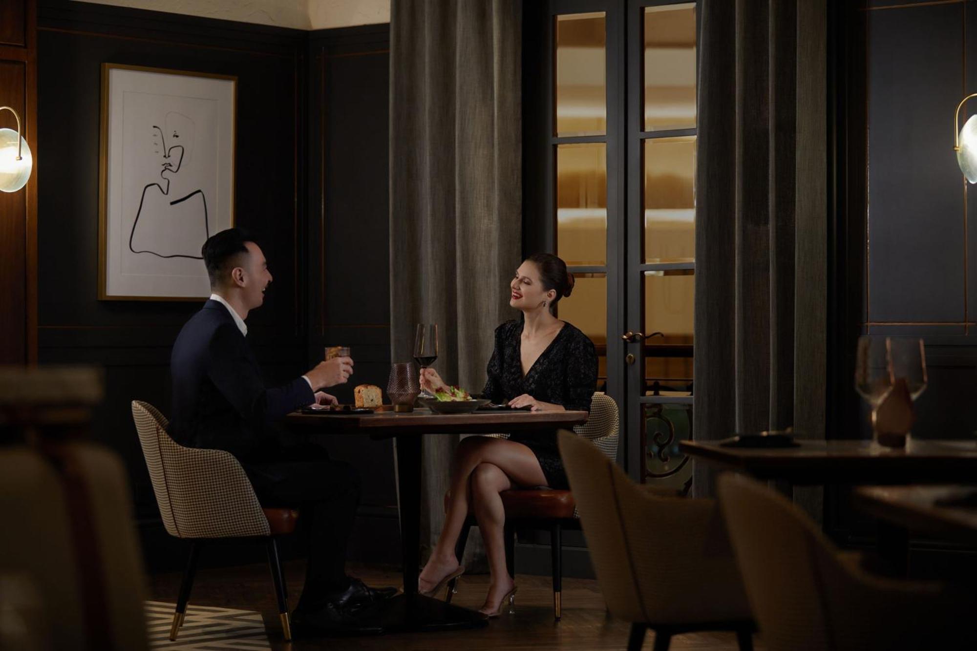 Jw Marriott Hotel Surabaya Exterior photo