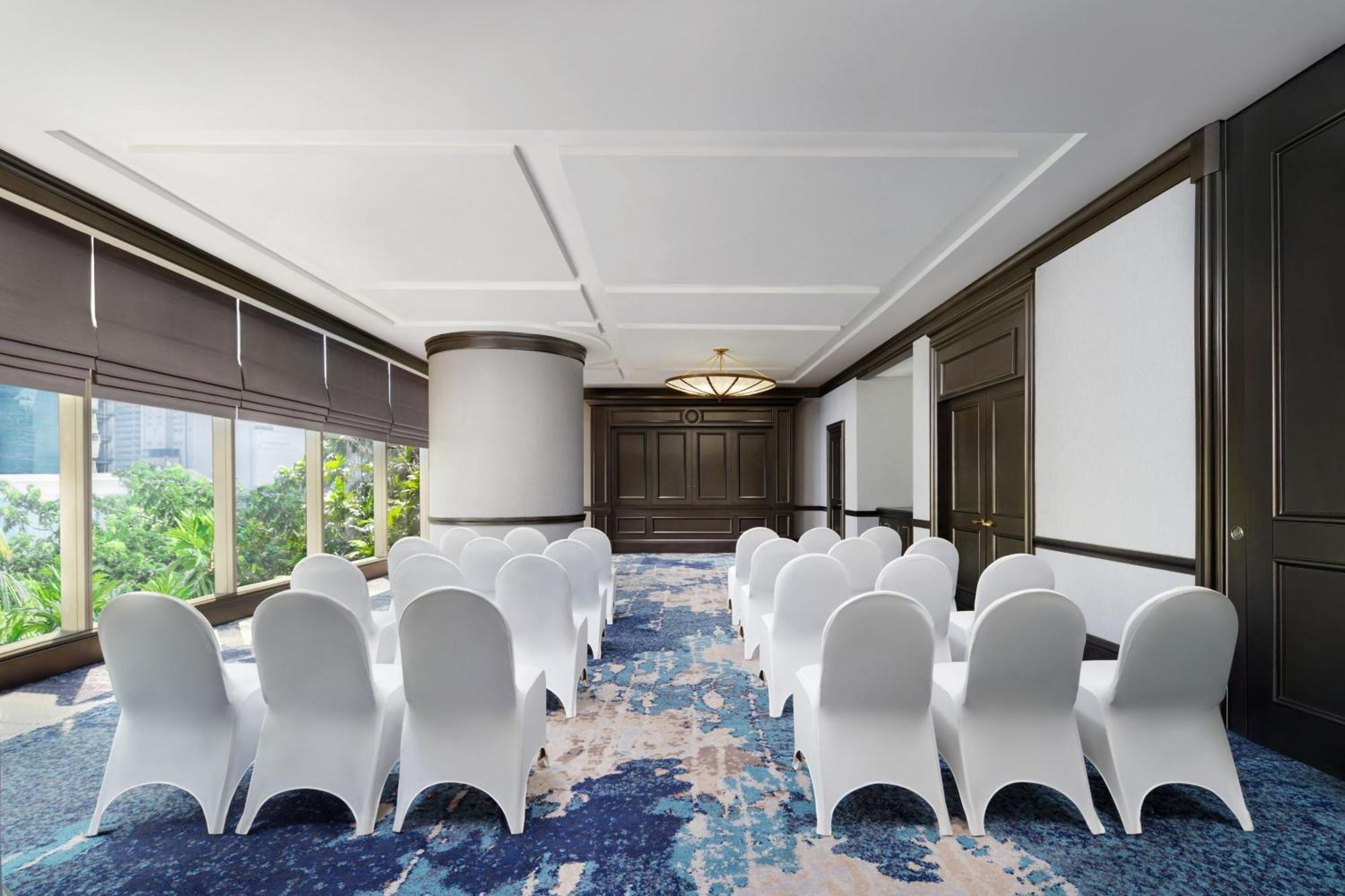 Jw Marriott Hotel Surabaya Exterior photo