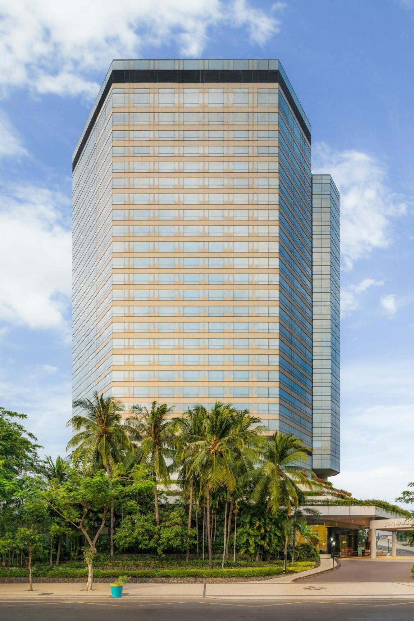 Jw Marriott Hotel Surabaya Exterior photo
